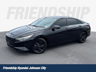 Used 2022 Hyundai Elantra SEL w/ Convenience Package image 1