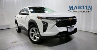 New 2025 Chevrolet Trax LS w/ LS Convenience Package image 1