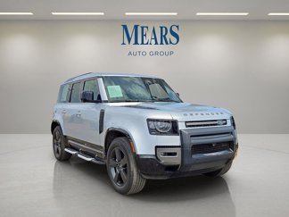 Used 2022 Land Rover Defender 110 X-Dynamic SE image 1