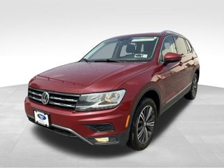 Used 2018 Volkswagen Tiguan SEL image 1