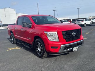 Used 2021 Nissan Titan SV w/ SV Convenience Package image 1