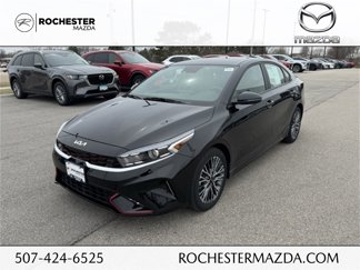 Used 2023 Kia Forte GT-Line image 1