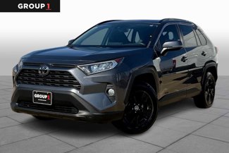 Used 2020 Toyota RAV4 XLE image 1
