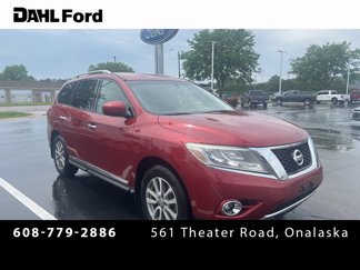 Used 2016 Nissan Pathfinder SL w/ Trailer Tow Package image 1