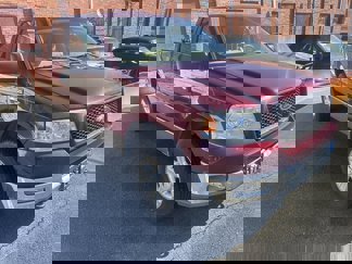 Used 2005 Ford F150 XLT image 1