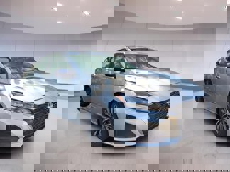 Used 2024 Nissan Altima 2.5 SV image 1
