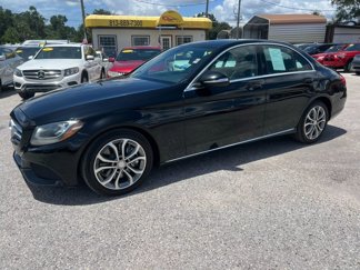 Used 2015 Mercedes-Benz C 300 Sedan image 1