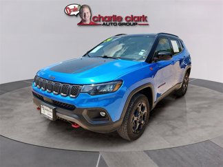 Used 2024 Jeep Compass Trailhawk image 1