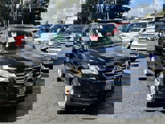 Used 2011 Volkswagen Tiguan SE image 1