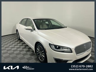 Used 2019 Lincoln MKZ Reserve image 1