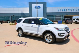 Certified 2016 Ford Explorer XLT w/ Equipment Group 201A image 1