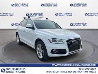Used 2017 Audi Q5 2.0T Premium Plus w/ Technology Package image 1