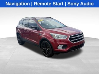 Used 2017 Ford Escape Titanium video 1
