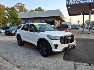 Certified 2025 Ford Explorer ST-Line w/ Premium Package image 1