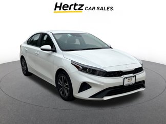 Used 2024 Kia Forte LXS image 1