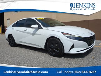 Certified 2023 Hyundai Elantra SEL image 1