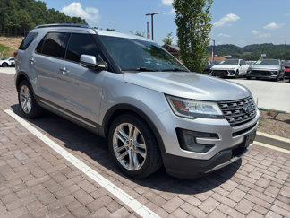 Used 2016 Ford Explorer Limited image 1