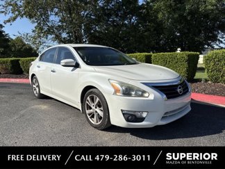 Used 2015 Nissan Altima 2.5 SL w/ Technology Package image 1