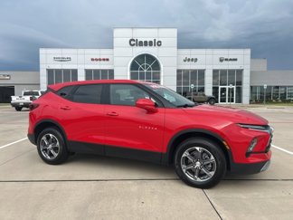 Used 2023 Chevrolet Blazer LT image 1