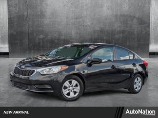 Used 2016 Kia Forte LX image 1