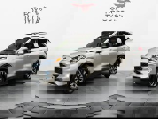 Used 2020 Ford Escape Titanium image 1