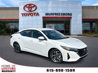 Used 2024 Nissan Sentra SV image 1