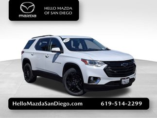 Used 2021 Chevrolet Traverse LT image 1