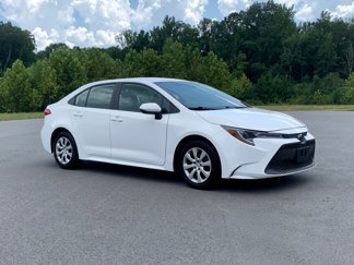 Used 2021 Toyota Corolla LE image 1