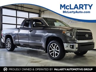 Used 2018 Toyota Tundra SR5 image 1