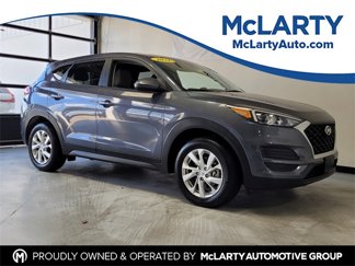 Used 2021 Hyundai Tucson SE image 1