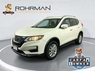 Used 2018 Nissan Rogue SV image 1
