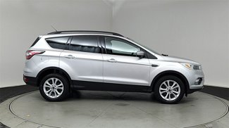 Used 2018 Ford Escape SE image 1