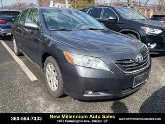 Used 2009 Toyota Camry XLE image 1