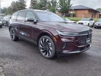 New 2024 Lincoln Nautilus Reserve w/ Jet Appearance Package (87T) image 1
