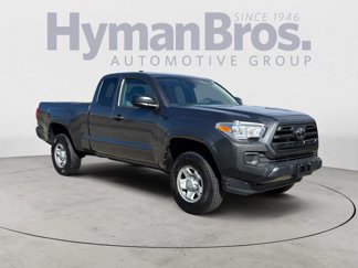Used 2019 Toyota Tacoma SR image 1