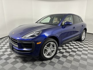 Certified 2022 Porsche Macan image 1