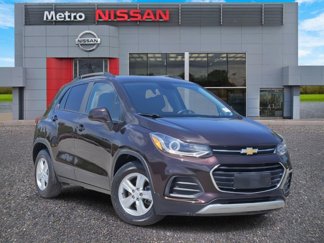 Used 2021 Chevrolet Trax LT w/ Driver Confidence Package image 1