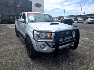 Used 2010 Toyota Tacoma PreRunner image 1