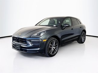Used 2024 Porsche Macan image 1