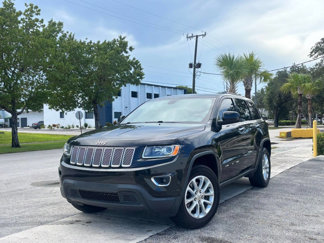 Used 2014 Jeep Grand Cherokee Laredo w/ 18" Wheel & 8.4" Radio Group image 1