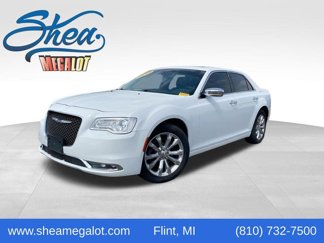 Used 2017 Chrysler 300 C image 1