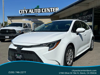 Used 2021 Toyota Corolla LE image 1