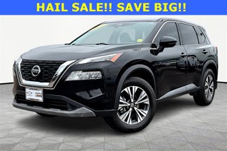 Used 2021 Nissan Rogue SV image 1