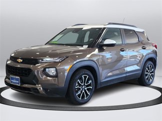 Used 2022 Chevrolet TrailBlazer ACTIV w/ Sun and Liftgate Package image 1