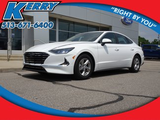 Used 2022 Hyundai Sonata SE image 1