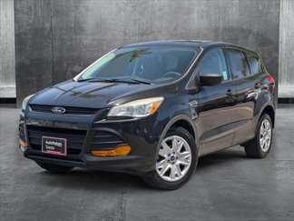 Used 2014 Ford Escape S image 1
