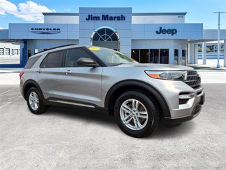 Used 2022 Ford Explorer XLT w/ Equipment Group 202A image 1
