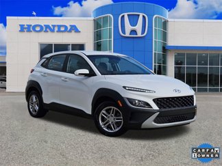 Used 2023 Hyundai Kona SE image 1