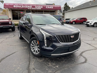 Used 2022 Cadillac XT4 Premium Luxury image 1