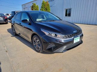 Used 2022 Kia Forte LXS image 1